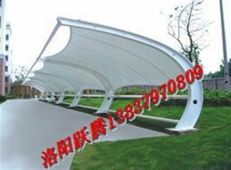 車輛遮陽(yáng)棚